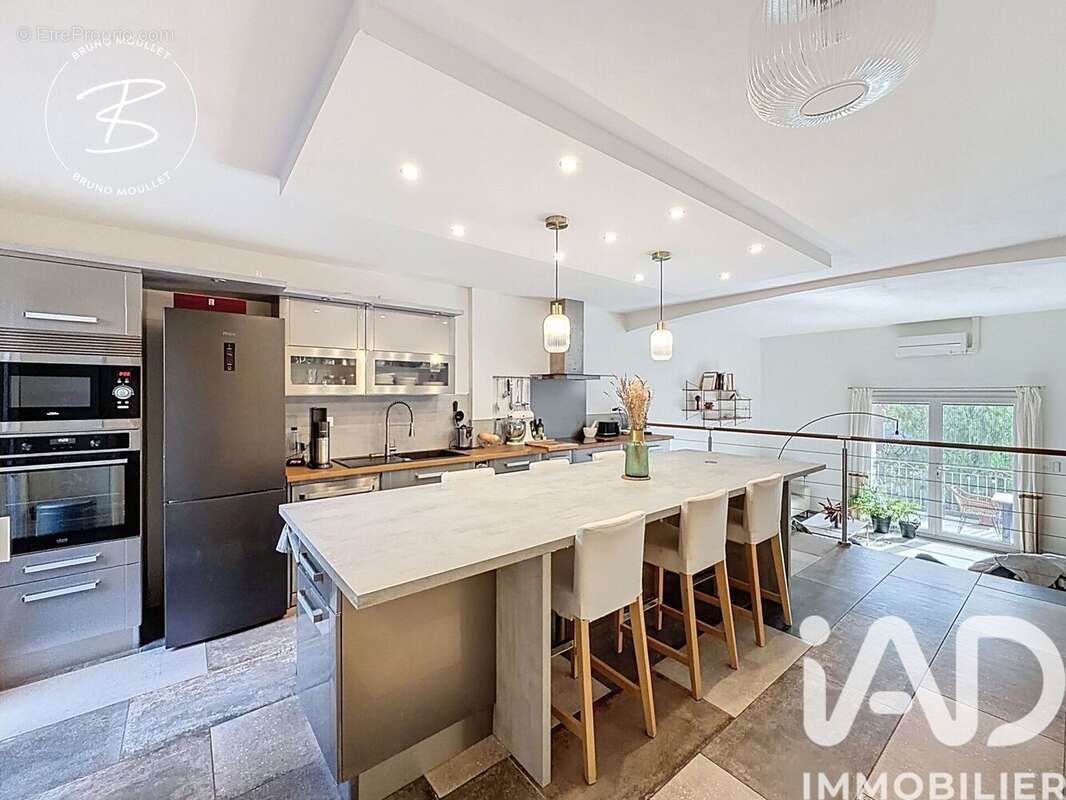 Photo 4 - Maison à TOULON