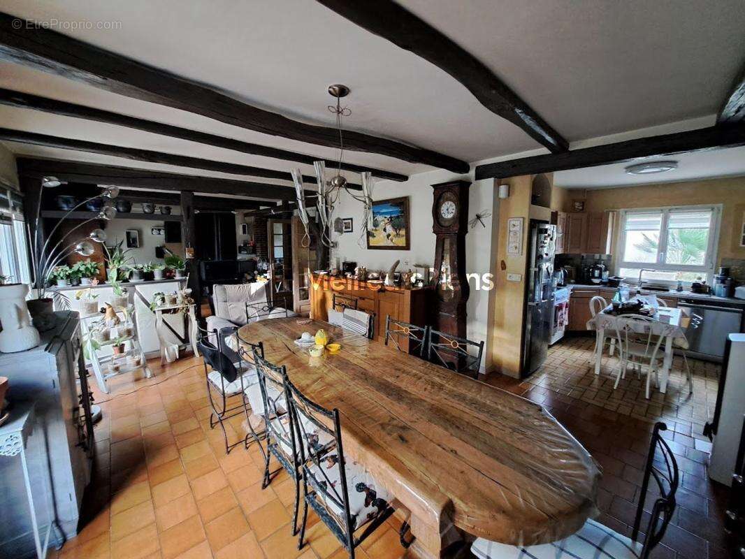 Maison à SAINT-ANDRE-LES-VERGERS