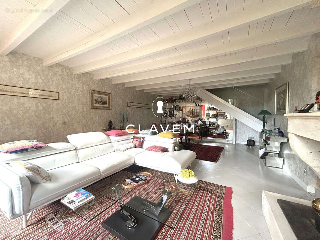 Maison à SAINT-ANDRE-DE-CUBZAC