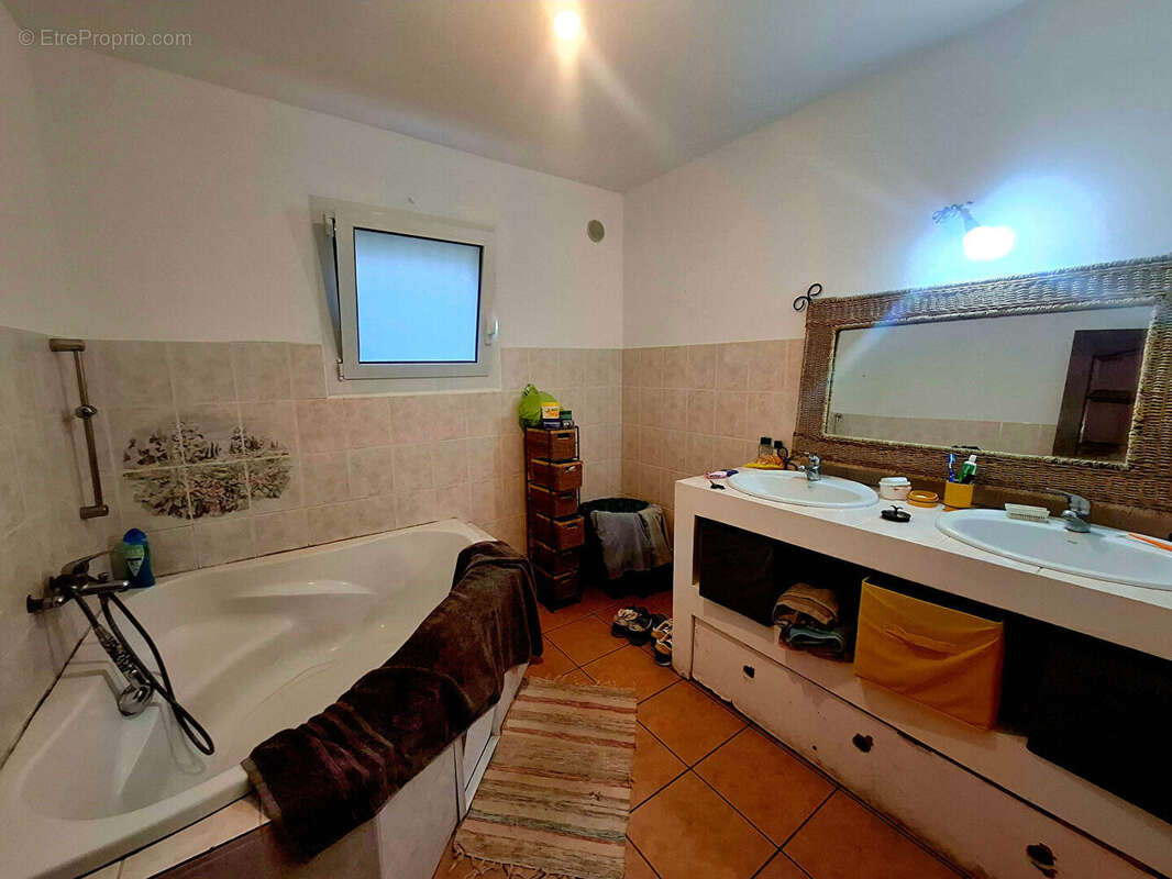 Maison à LE TAMPON