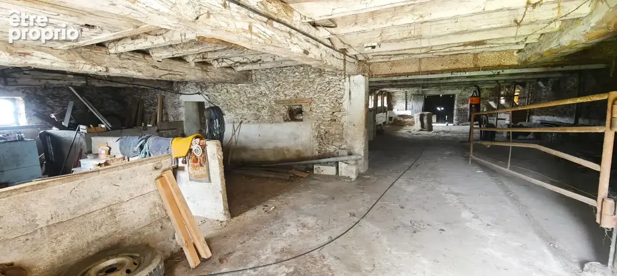Corps de ferme sans voisin sur terrain de 1.6Ha - photo 17