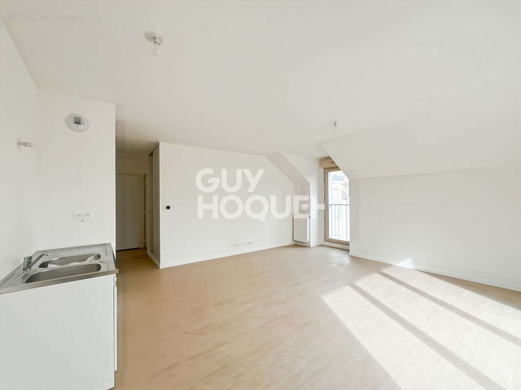 Appartement à FONTENAY-TRESIGNY