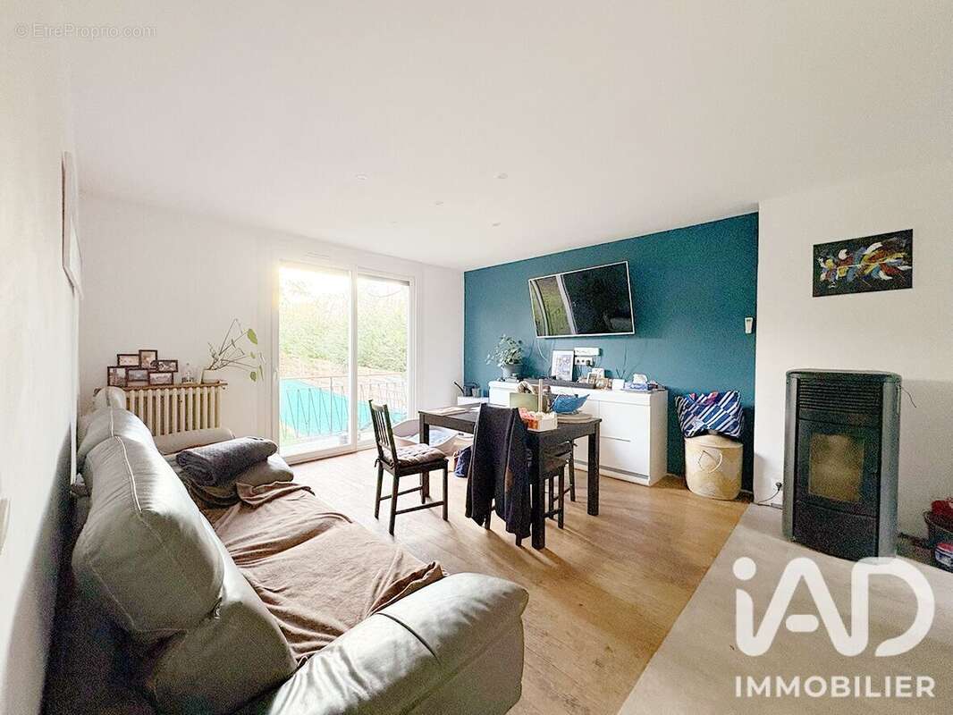 Maison 72 m² à Saint-Fargeau  - photo 4