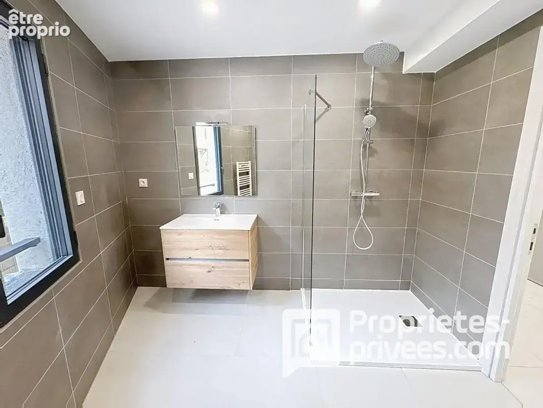 Grand T2 de 54 m², + box de 15 m² dans petite résidence calme - photo 11