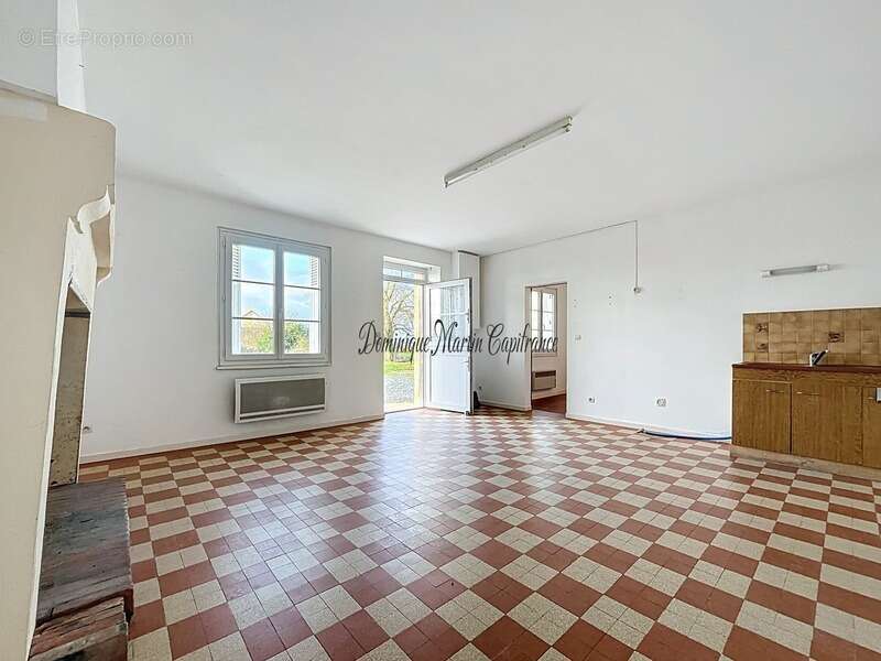 EPEIGNE SUR DEME (37)-Maison à vendre 3 pièces- terrain 2575m²- dépendances - photo 2