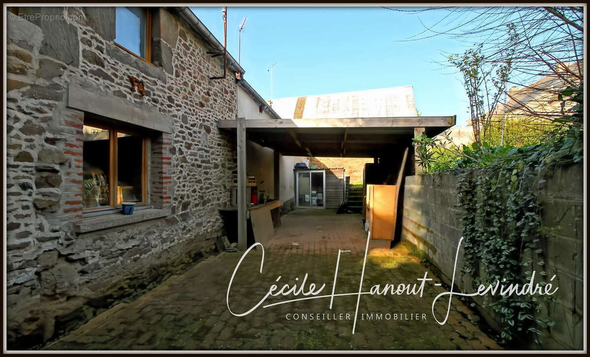 Maison à CHATEAUNEUF-D'ILLE-ET-VILAINE