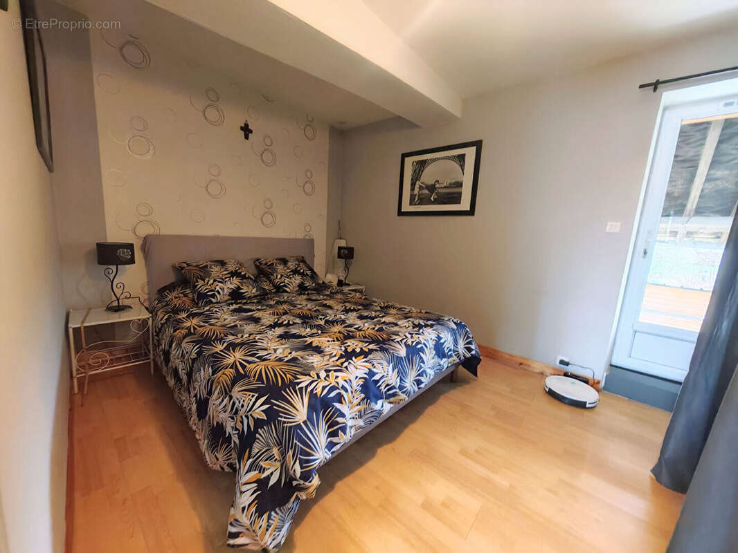 MAISON EN PIERRE 100m² sur un terrain de 613m² - photo 14