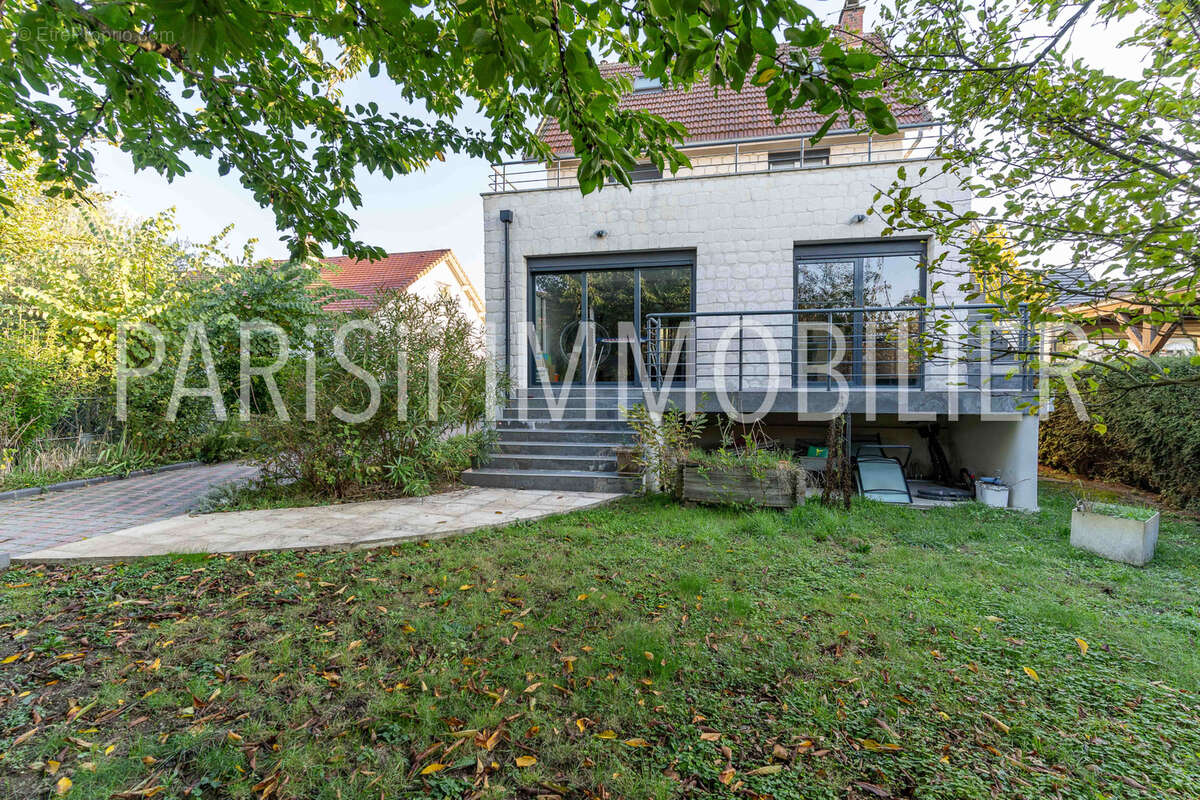 Maison à CORMEILLES-EN-PARISIS
