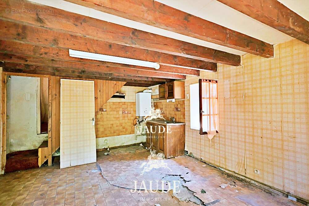 A vendre maison chateldon - photo 7