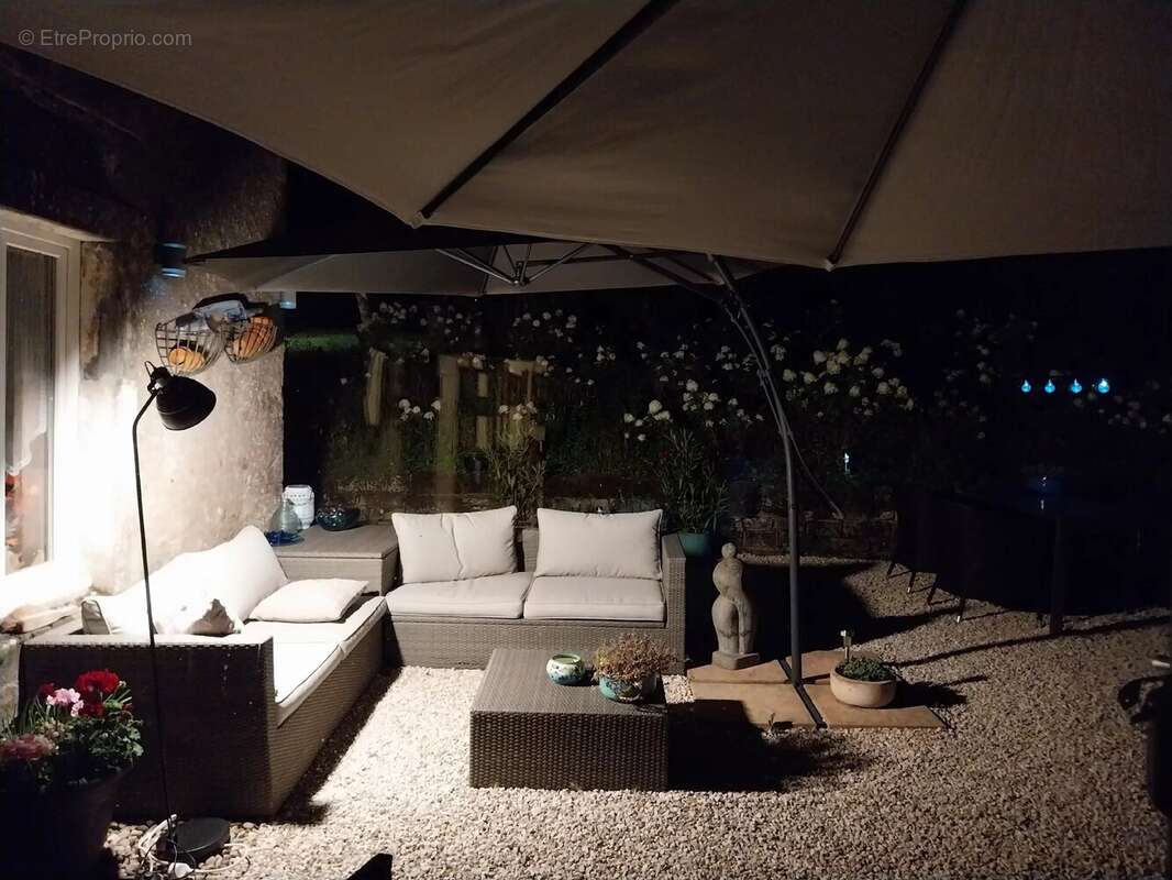 Maison à REGNEVELLE