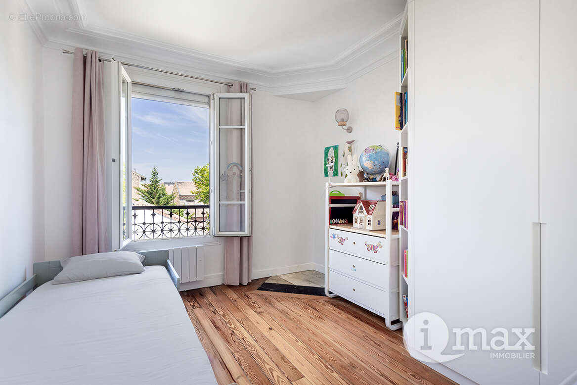 Appartement à BOIS-COLOMBES