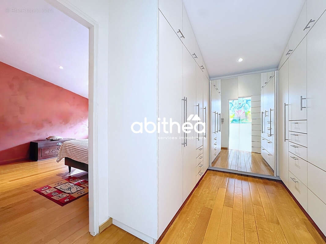 Maison à LATTRE-SAINT-QUENTIN