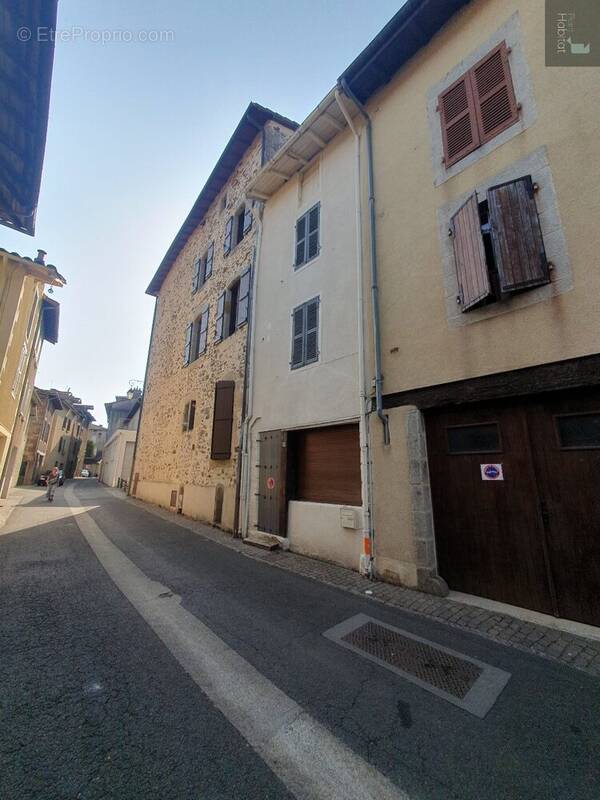 Maison à MAURS