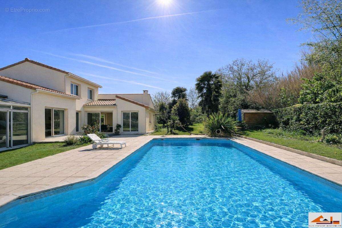 Maison à AUZEVILLE-TOLOSANE