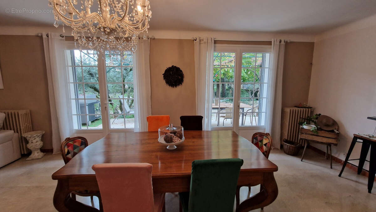 Maison à CHATEAUNEUF-DU-PAPE