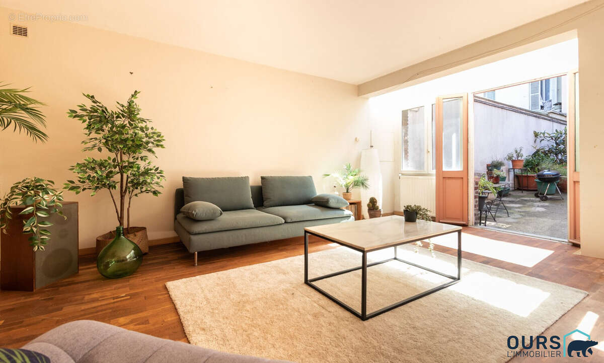 Maison à SAINT-DENIS