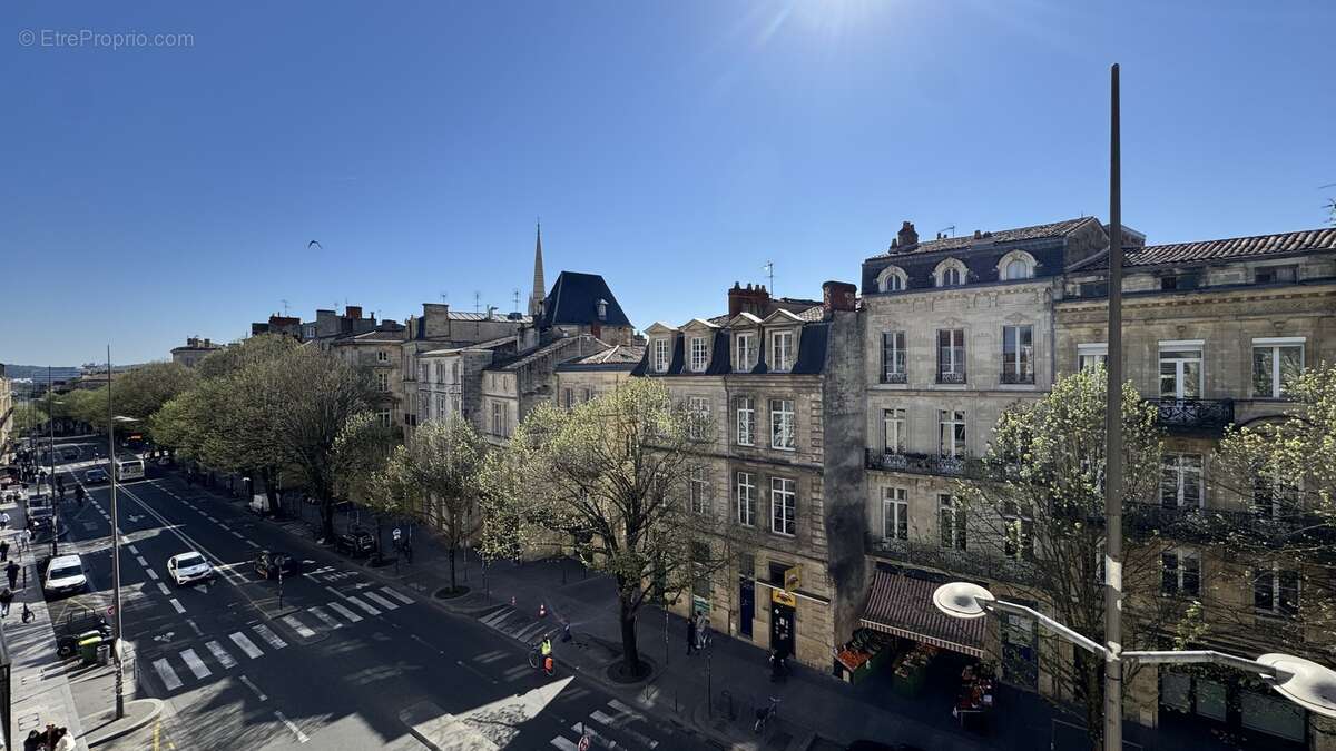 Appartement à BORDEAUX