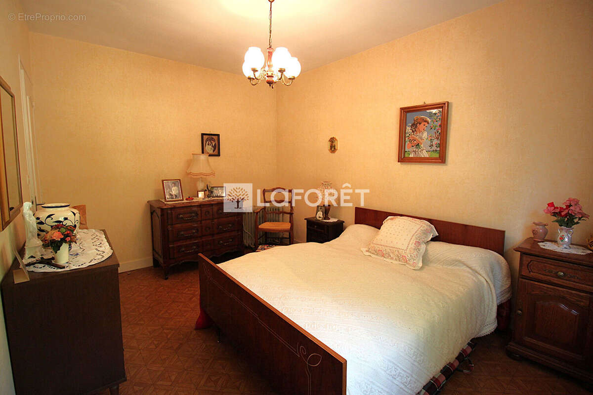 Agréable plain-pied de 124 m² situé sur la commune de Mareuil en Périgord - photo 13