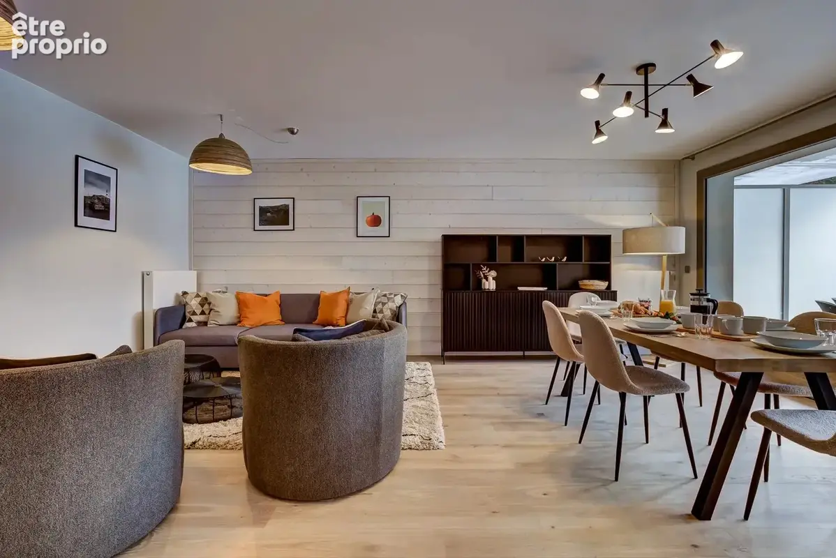 CHAMONIX - Appartement F3 au 2ème étage - photo 2