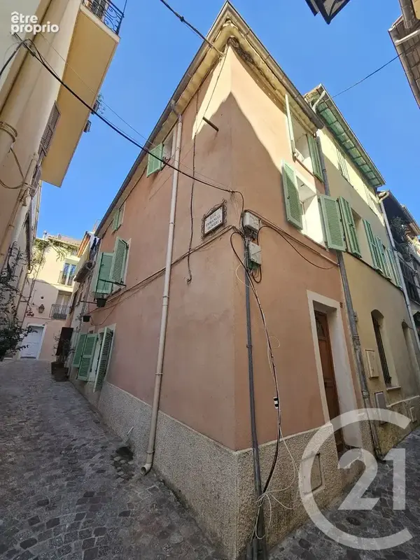 Photo Maison à Saint-Laurent-Du-Var au prix de 228 000€