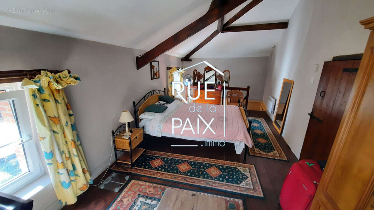 Maison à SAINT-LOUP-LAMAIRE