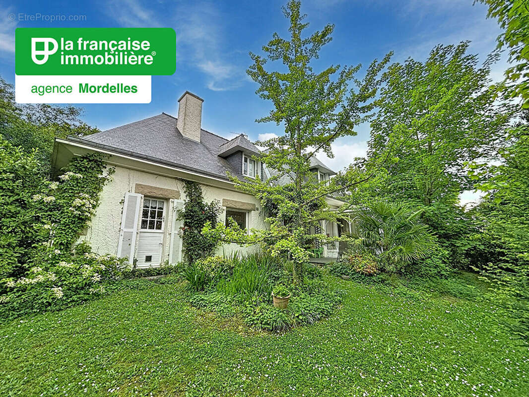 Maison à MORDELLES