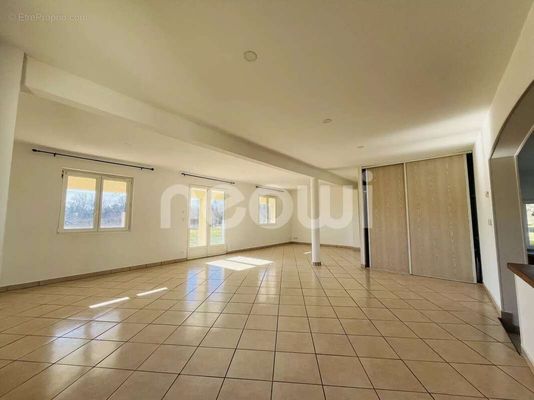 Maison à CHATELGUYON