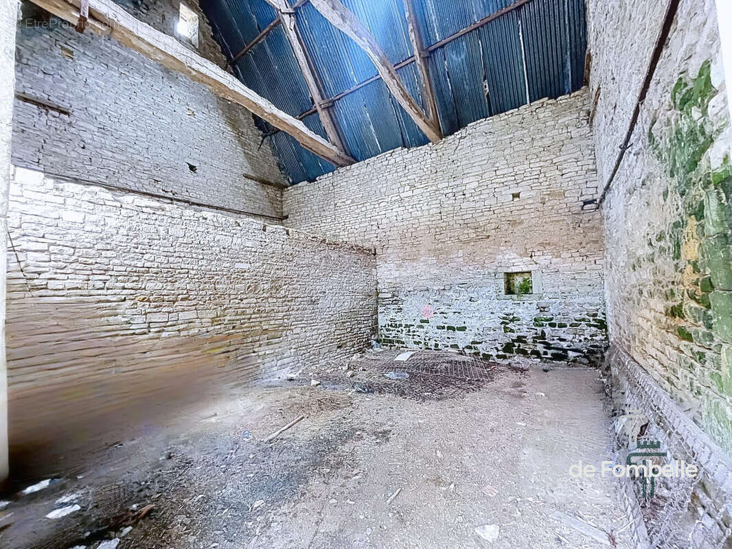 Maison à LE FRESNE-CAMILLY