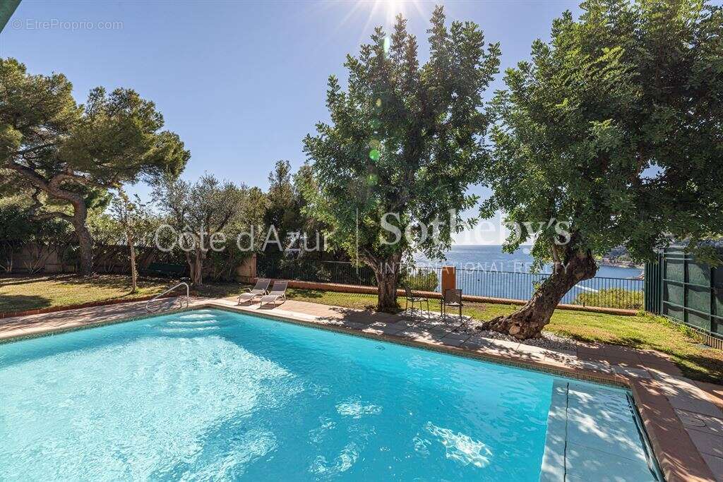 Appartement à VILLEFRANCHE-SUR-MER