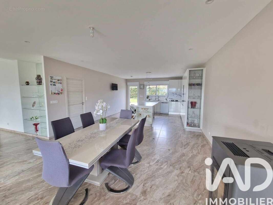 Maison 161 m² à Nevoy  - photo 9