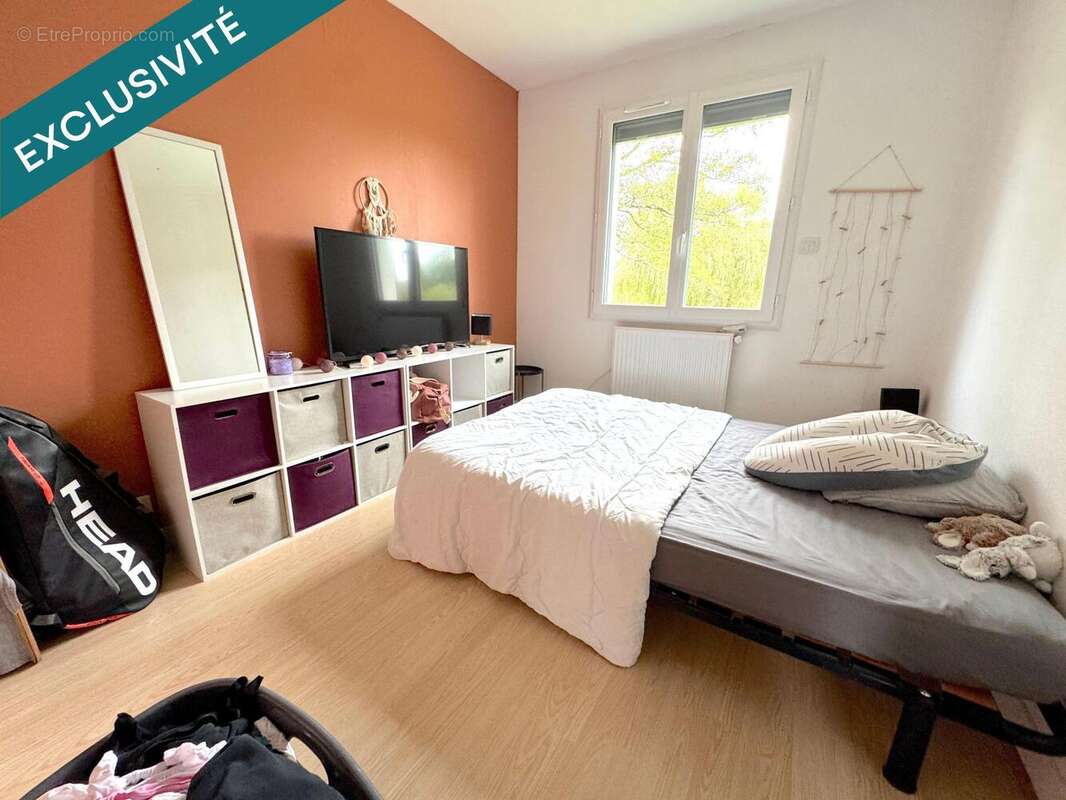 Photo 9 - Maison à VARENNES-SAINT-SAUVEUR