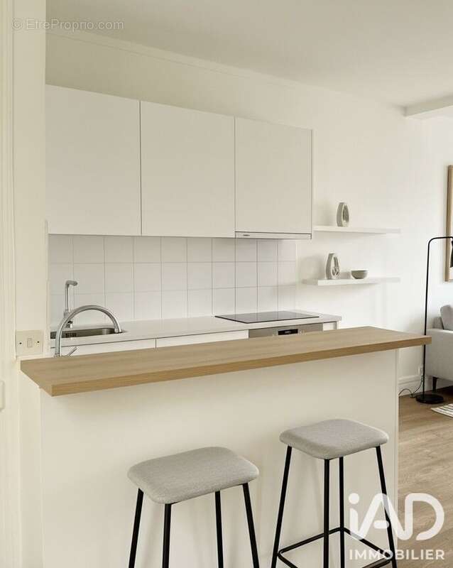 Photo 8 - Appartement à PARIS-18E