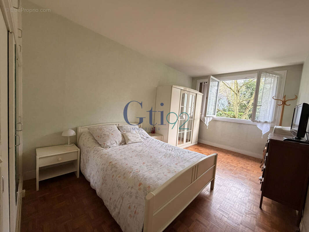 Appartement à CHATILLON