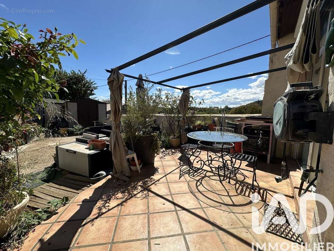 Photo 2 - Maison à PERET