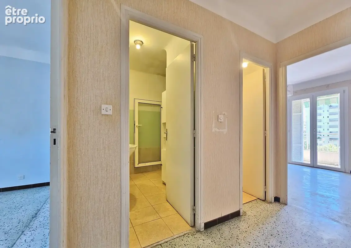 AJACCIO Finosello - T3 traversant 70m2 - photo 12