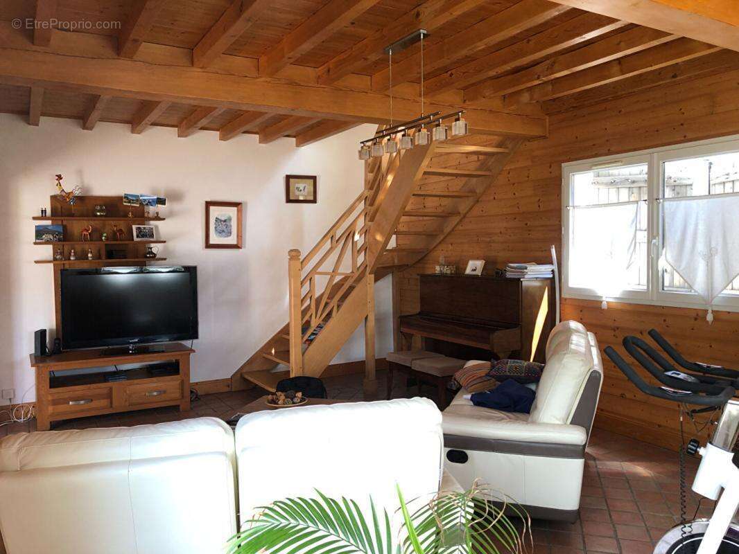 Maison à COULOMMIERS