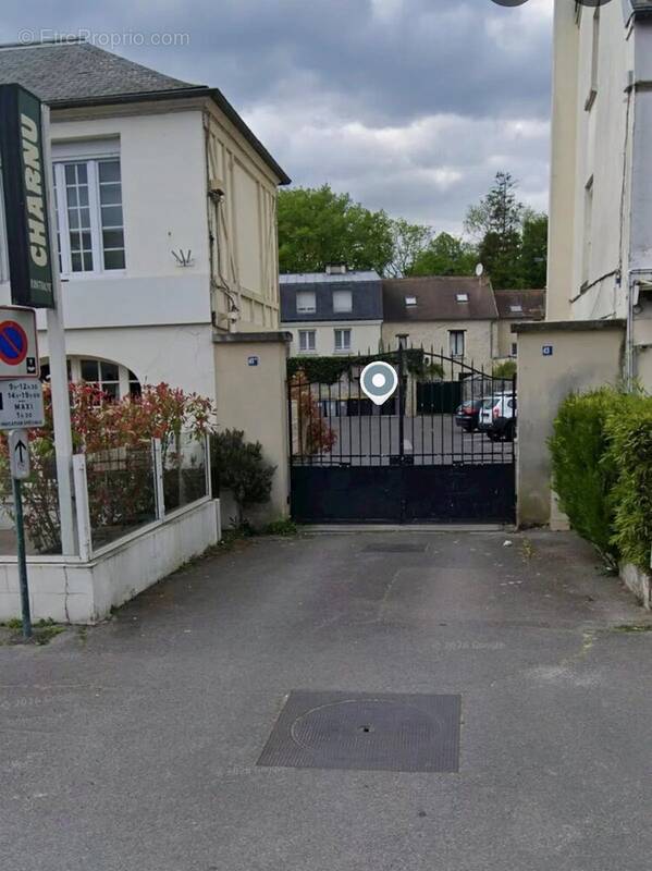 Appartement à LAMORLAYE