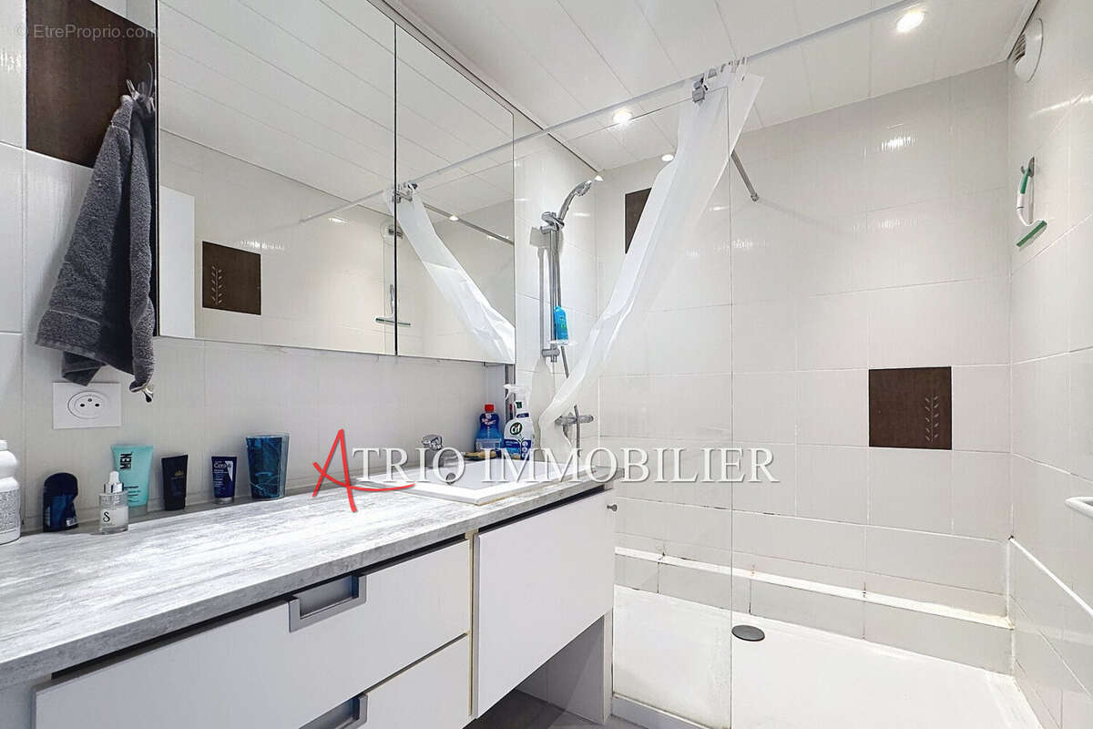 Appartement à CAGNES-SUR-MER