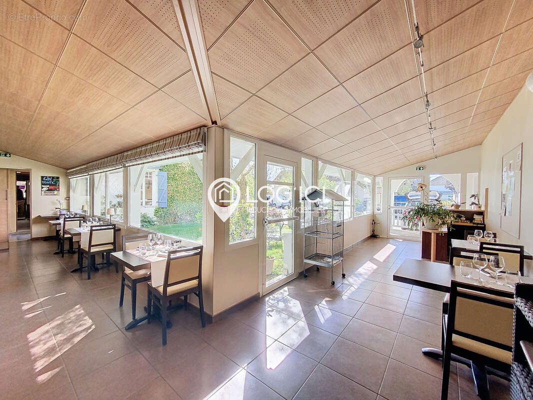 Commerce à SEVIGNACQ