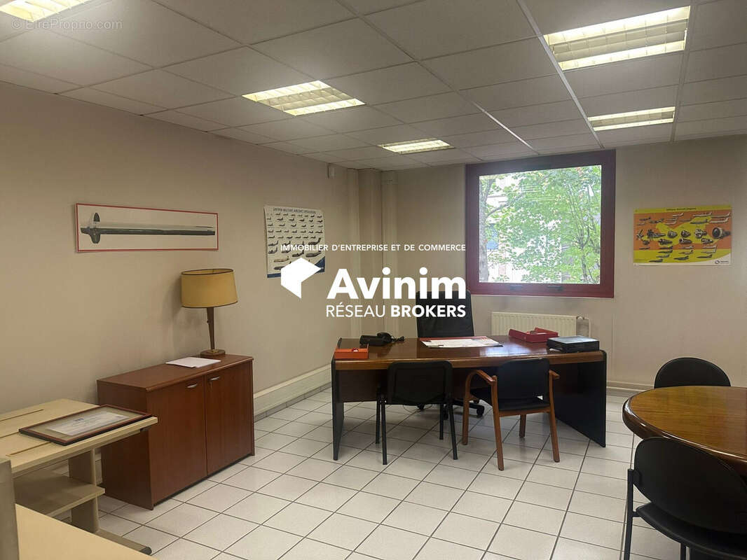 Commerce à SAINT-OUEN-L'AUMONE