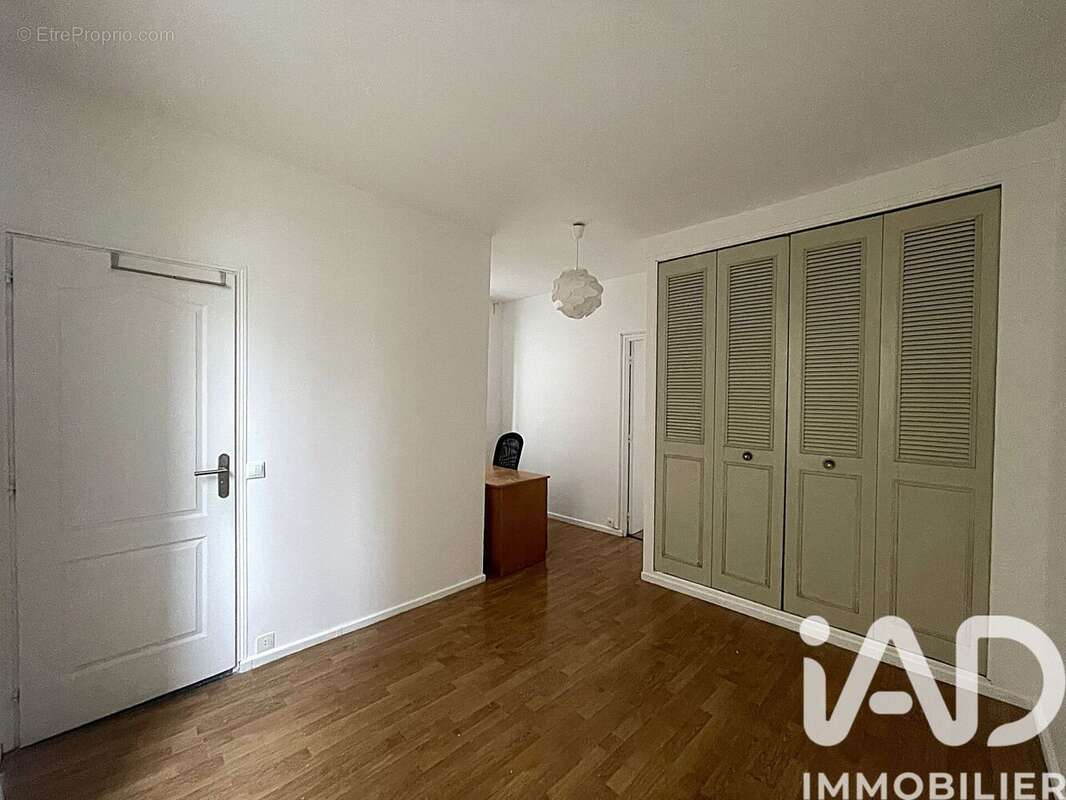 Photo 5 - Appartement à ASNIERES-SUR-SEINE