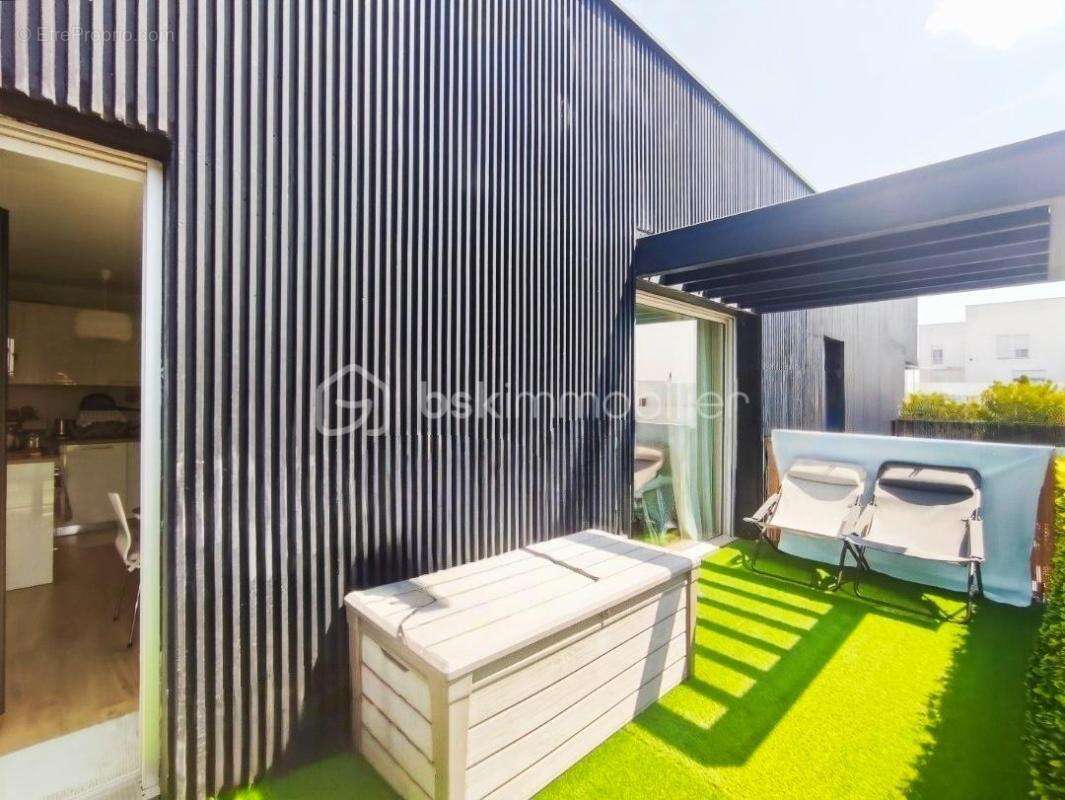CESSON-SÉVIGNÉ – Elégant Appartement T2 avec terrasse dans résidence de standing - photo 2