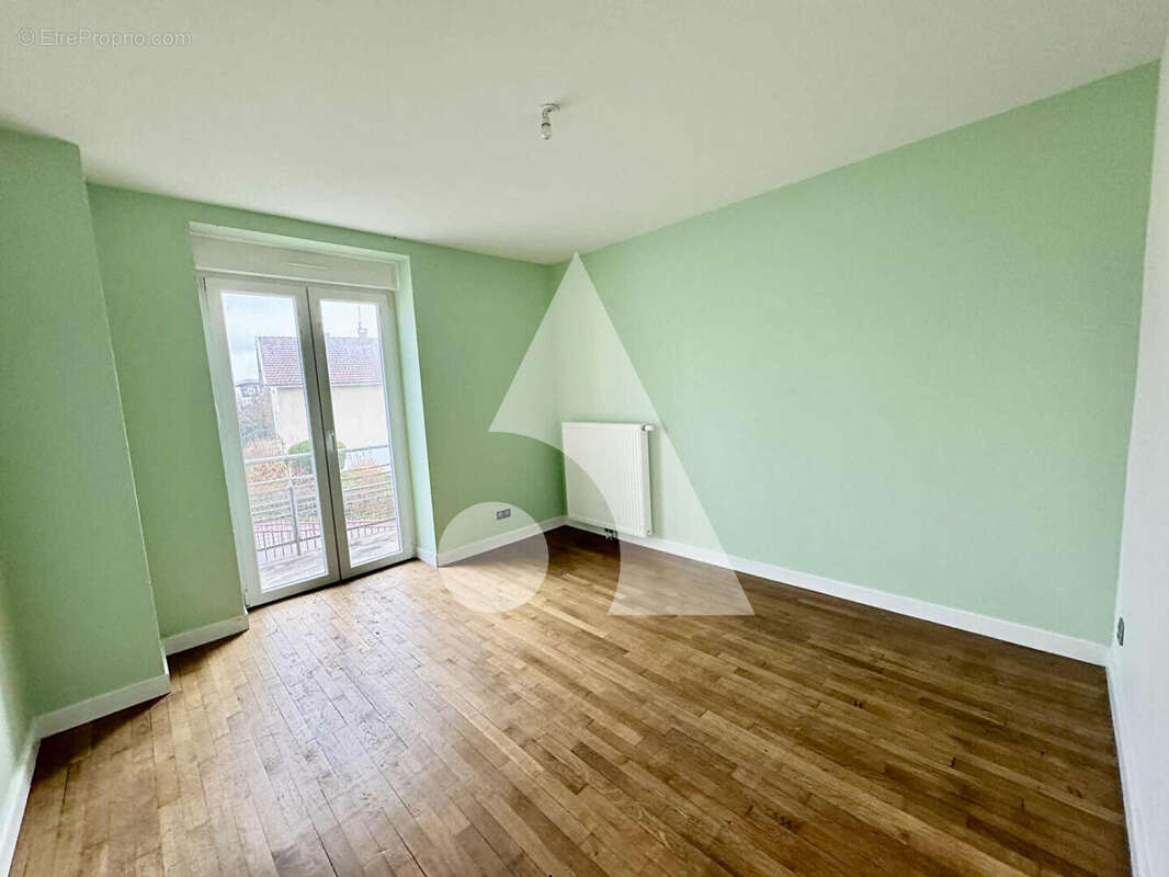 Appartement à NEUFCHATEAU