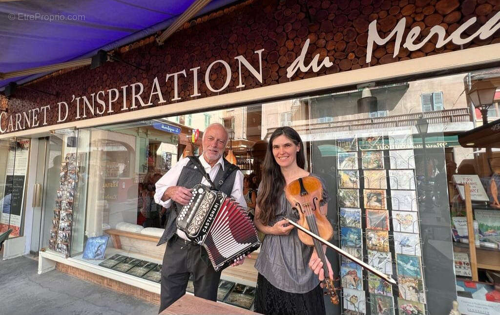 Commerce à SAINT-MARTIN-VESUBIE