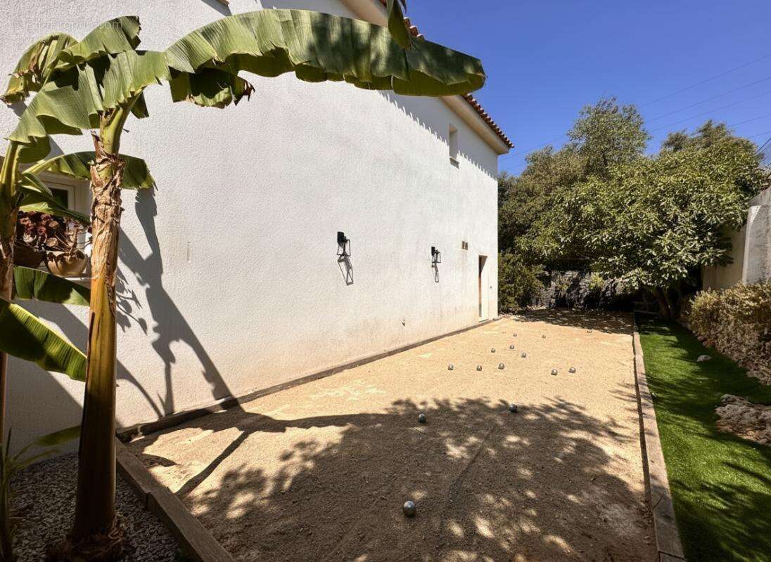 Villa contemporaine 128 m² (2017) - Piscine - Prestations de qualité - Aucun travaux - photo 18