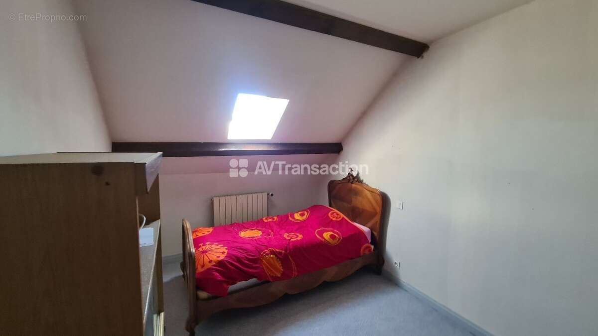 Maison 300 m² à Fresne-Saint-Mames  - photo 21