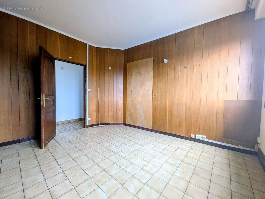 Appartement à MONTMIRAIL
