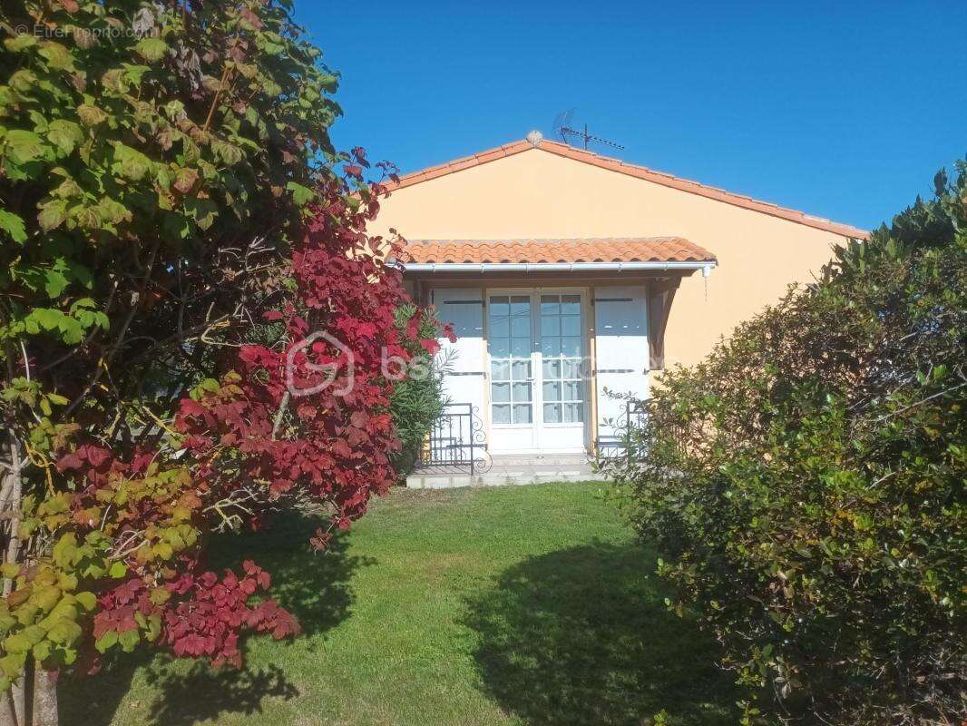 Maison à SAINT-SULPICE-DE-ROYAN