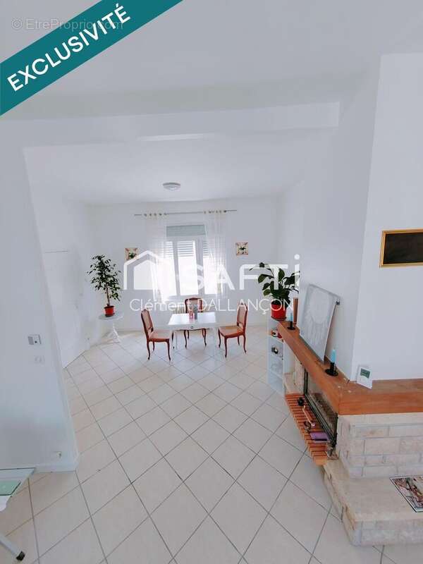 Photo 3 - Maison à SAINT-QUENTIN