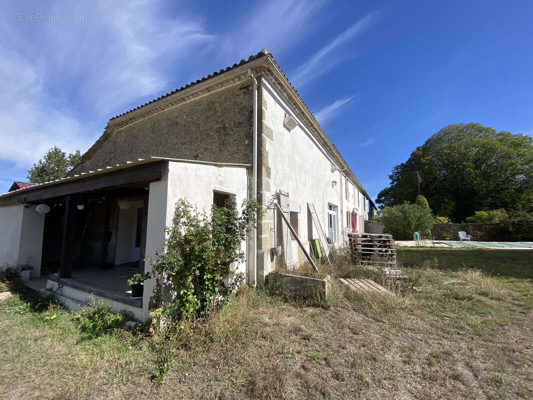 Maison à SAUVETERRE-DE-GUYENNE